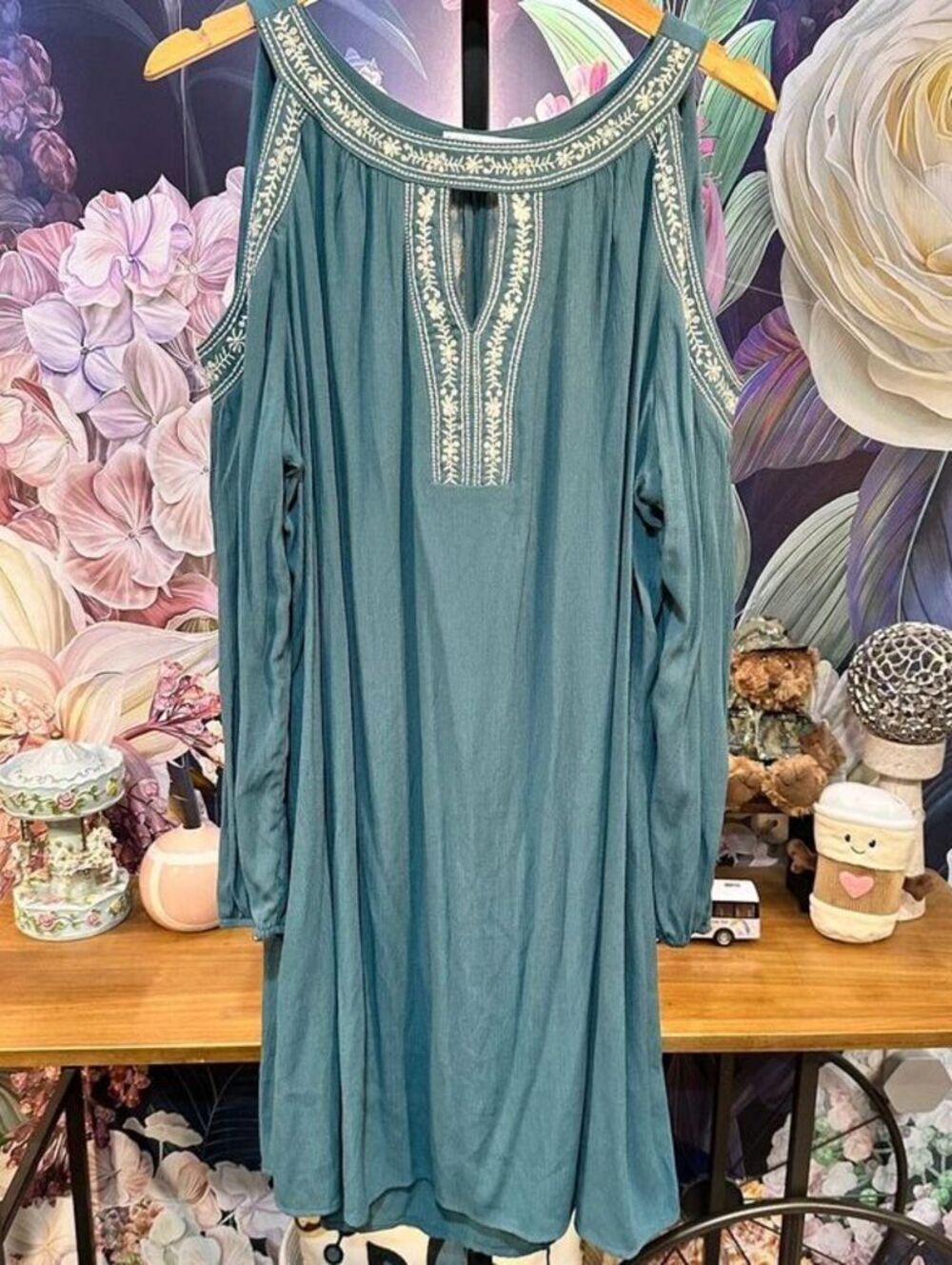 Time and Tru 2XL Embroidered Cold Shoulder Dress Boho Casual Coastal Relaxed